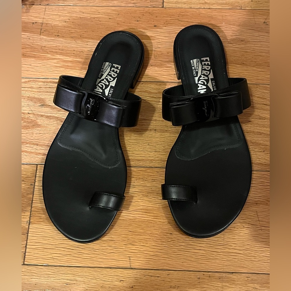New with Box Salvatore Ferragamo Louisa Sandal 7.5